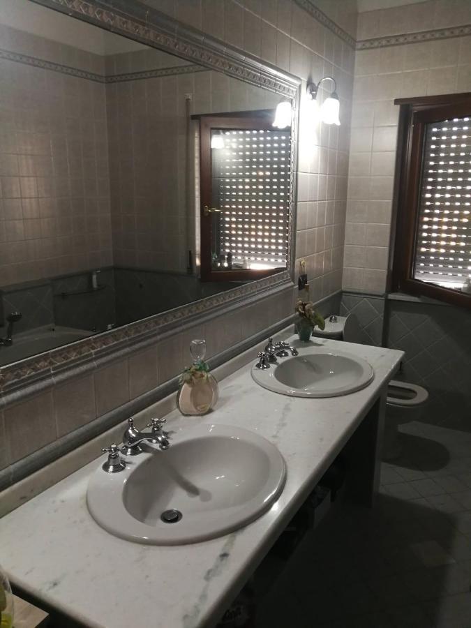 Ferienwohnung La Casa Di Piero Cosenza Exterior foto